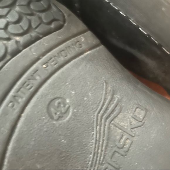 Dansko Black Clogs XP 2.0 - Picture 8 of 13